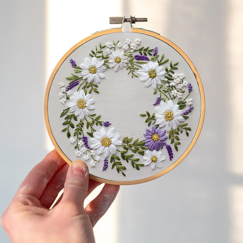 Rubbyoo Embroidery Kit - Daisy and Purple Floral Wreath