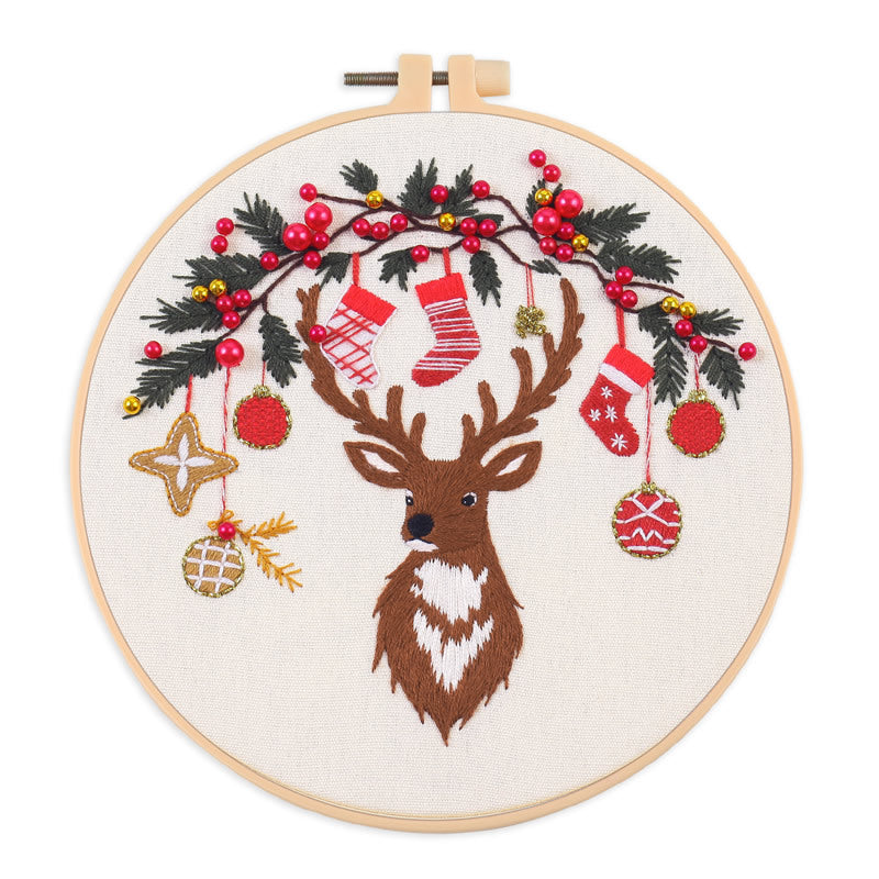 Christmas Cute Creatures - Themed DIY Embroidery Kits