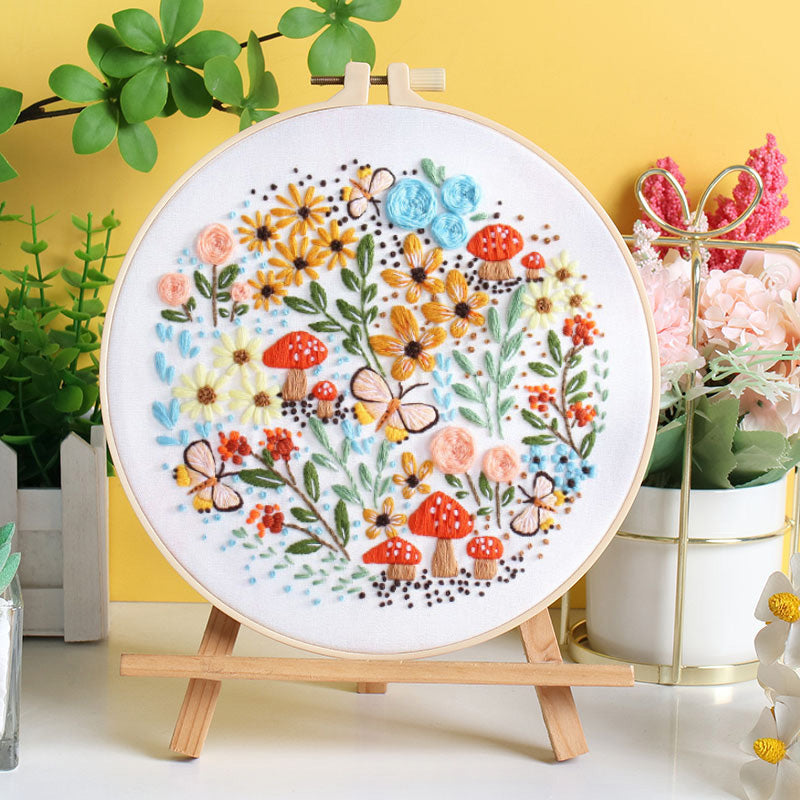 Floral Paradise Embroidery Kit: Create Your Blossoming Masterpiece