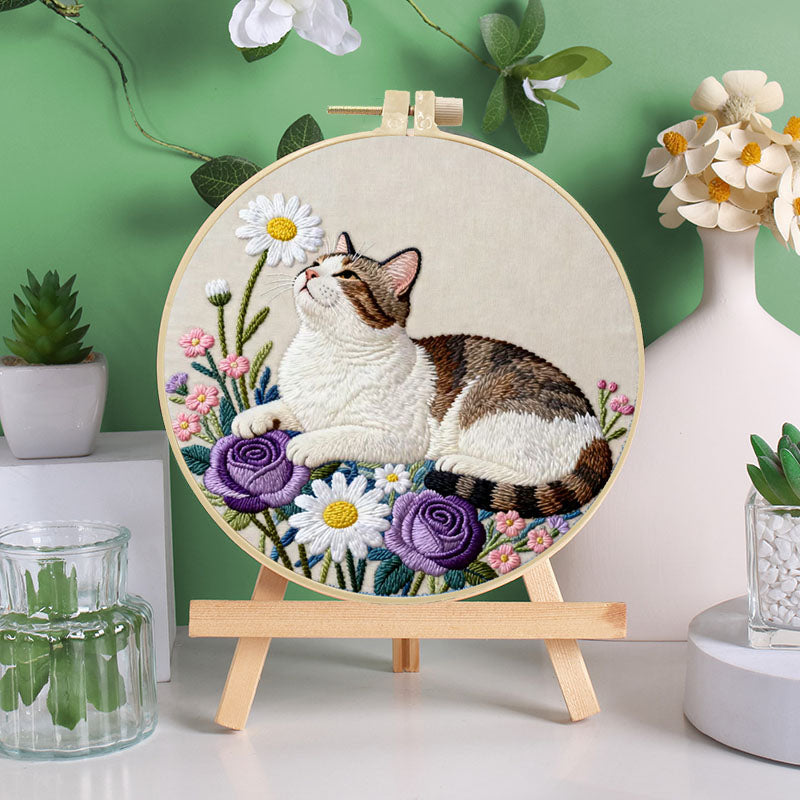 UrCustomHUB -Sleepy Cat And Floral - Themed DIY Embroidery Kits