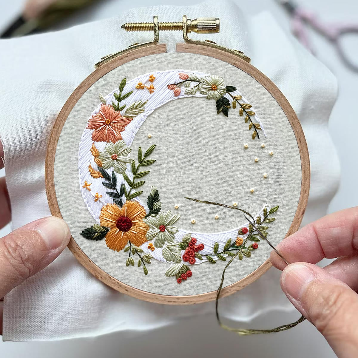 Rubbyoo Embroidery Kit- Flower Moon