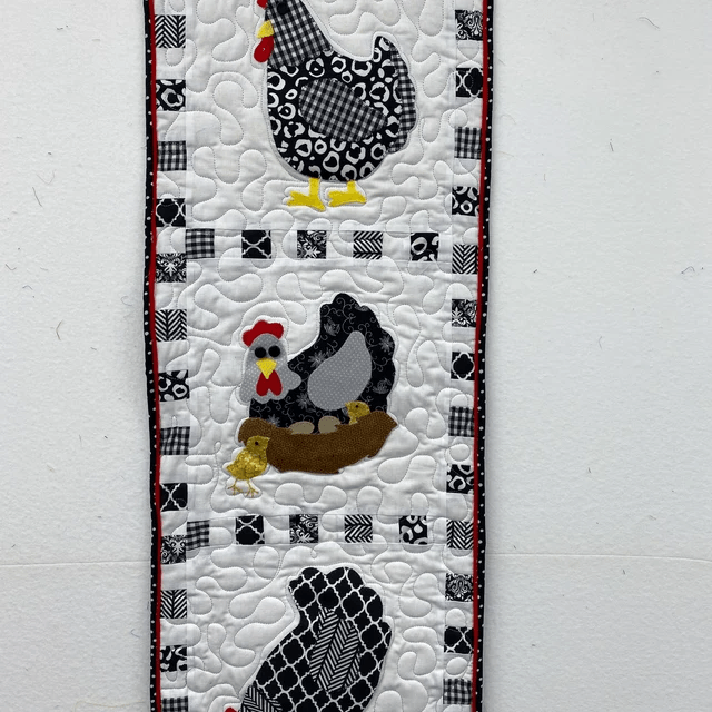 Weekend Chicken Table Runner Pattern Sewing Templates Set - With Instructions
