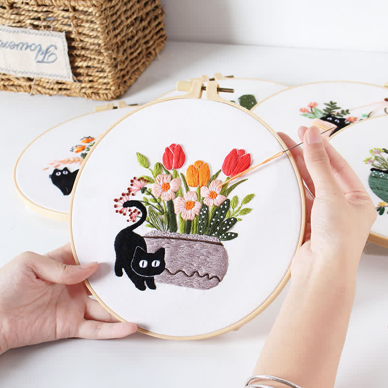 Rubbyoo Embroidery Kit - Cute Black Cat