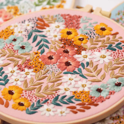 Rubbyoo Embroidery Kit - Flower Bouquet