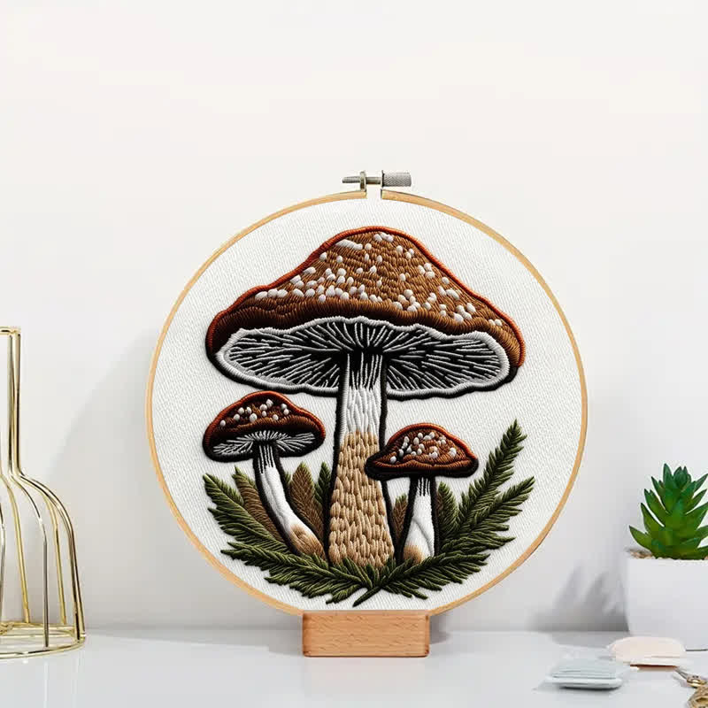 Rubbyoo Embroidery Kit - Mushroom