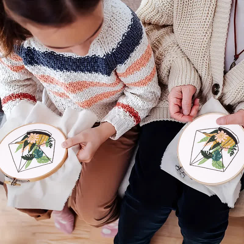 Rubbyoo Embroidery Kit -terrarium Botanical