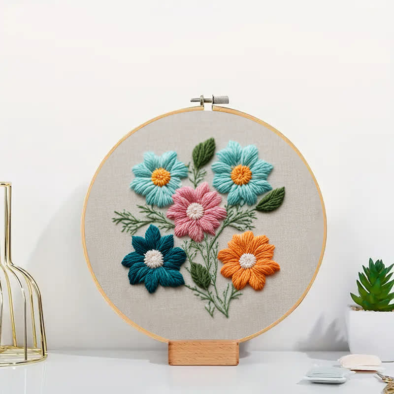 Rubbyoo Embroidery Kit - Folk Floral