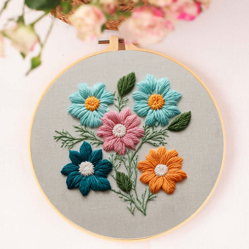 Rubbyoo Embroidery Kit - Folk Floral