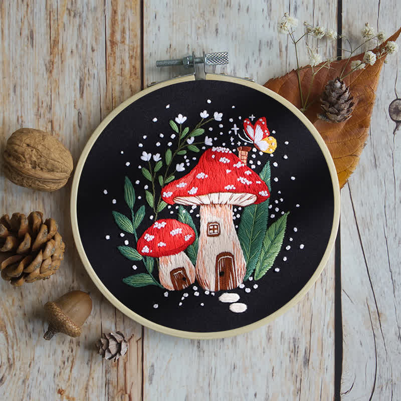 Rubbyoo Embroidery Kit - "Magic mushrooms"