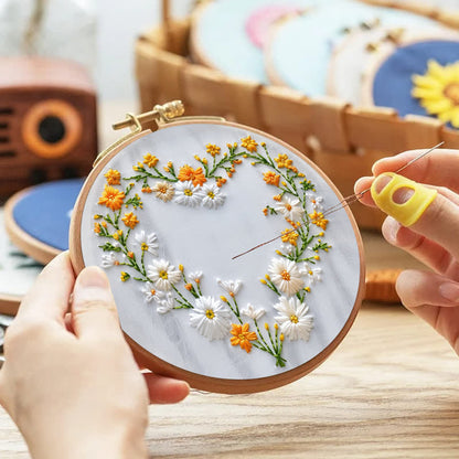 Rubbyoo Embroidery Kit - Daisy Heart