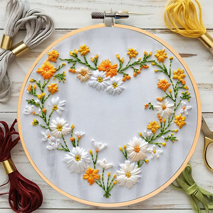 Rubbyoo Embroidery Kit - Daisy Heart