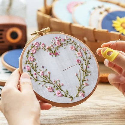 Rubbyoo Embroidery Kit - Wildflowers Heart