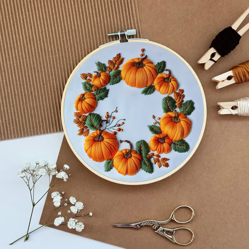 Rubbyoo Embroidery Kit - Original Pumpkin