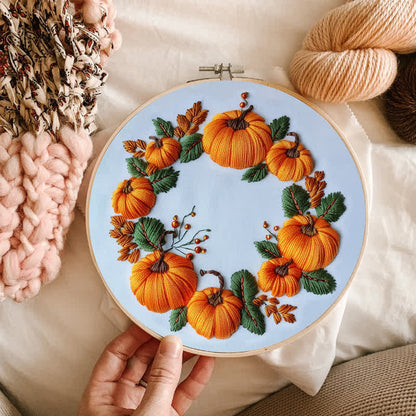 Rubbyoo Embroidery Kit - Original Pumpkin