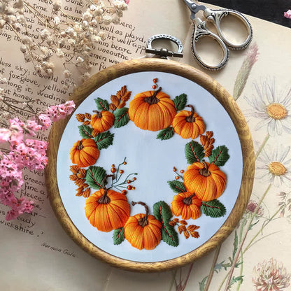 Rubbyoo Embroidery Kit - Original Pumpkin