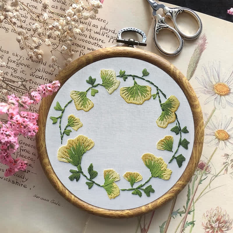 Rubbyoo Embroidery Kit - Ginkgo Leaves