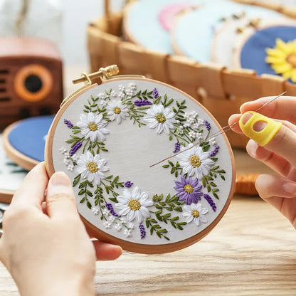 Rubbyoo Embroidery Kit - Daisy and Purple Floral Wreath