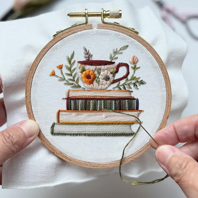 Rubbyoo Embroidery Kit - Books and Flowers