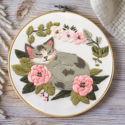Rubbyoo Embroidery Kit - Sleeping Cat