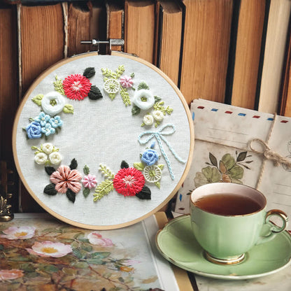 Rubbyoo Embroidery Kit - Retro Floral