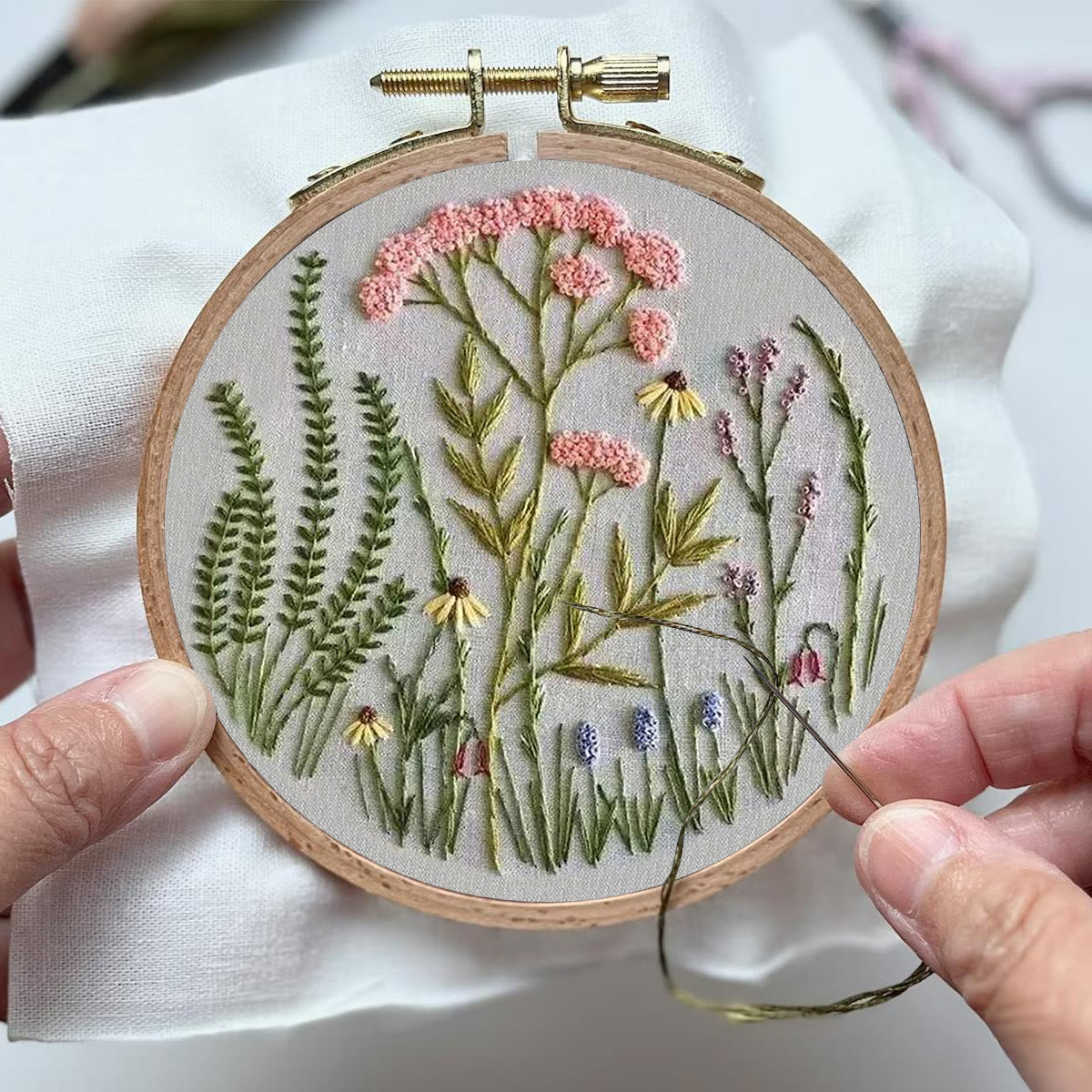 Rubbyoo Embroidery Kit-Wildflowers Pattern | Embroidery Kit For Beginner,Modern Embroidery