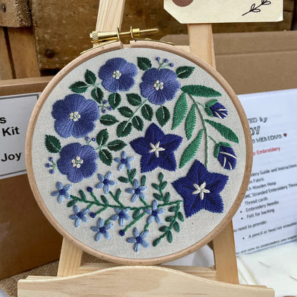 Rubbyoo Embroidery Kit - Blue Flowers