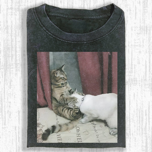 Wacky Cats Play Fighting Funny T-shirt
