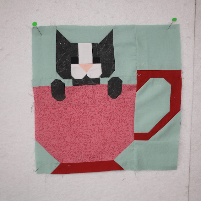 Kittens in Cups Quilt Pattern Template - With Instructions