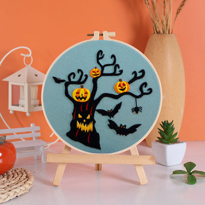 Spooky Halloween Embroidery Kit: Craft Your Spooky Masterpieces