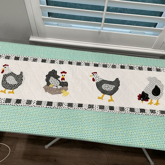 Weekend Chicken Table Runner Pattern Sewing Templates Set - With Instructions