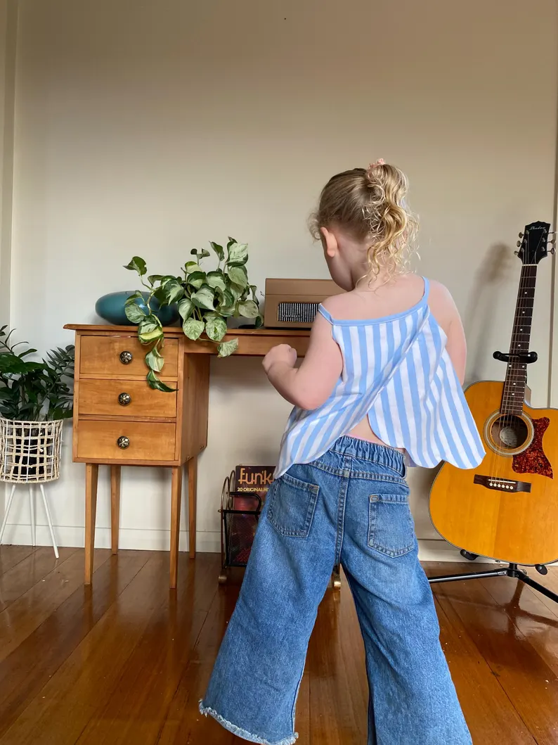 Reversible Anemone Top Sewing Template - With Instructions