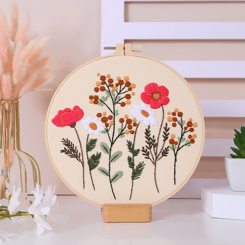 Rubbyoo Embroidery Kit - Floral Pattern