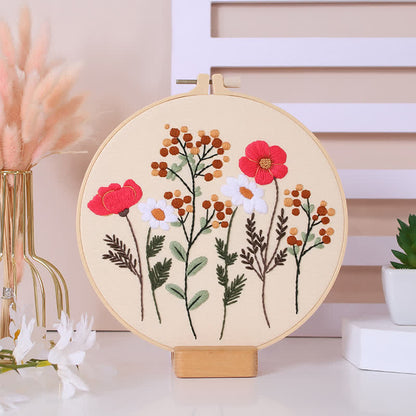 Rubbyoo Embroidery Kit - Floral Pattern