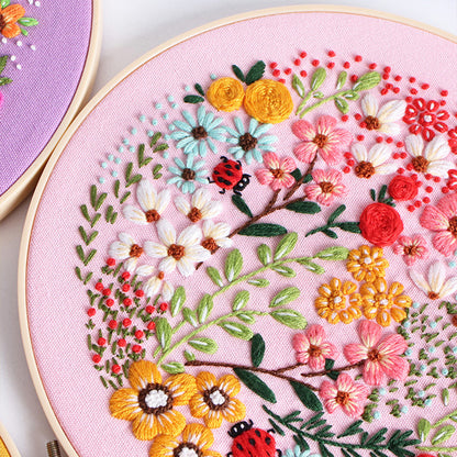 Floral Paradise Embroidery Kit: Create Your Blossoming Masterpiece
