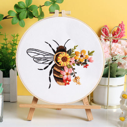 Buzzing Blooms Embroidery Kit: Craft Your Nature-Inspired Masterpiece