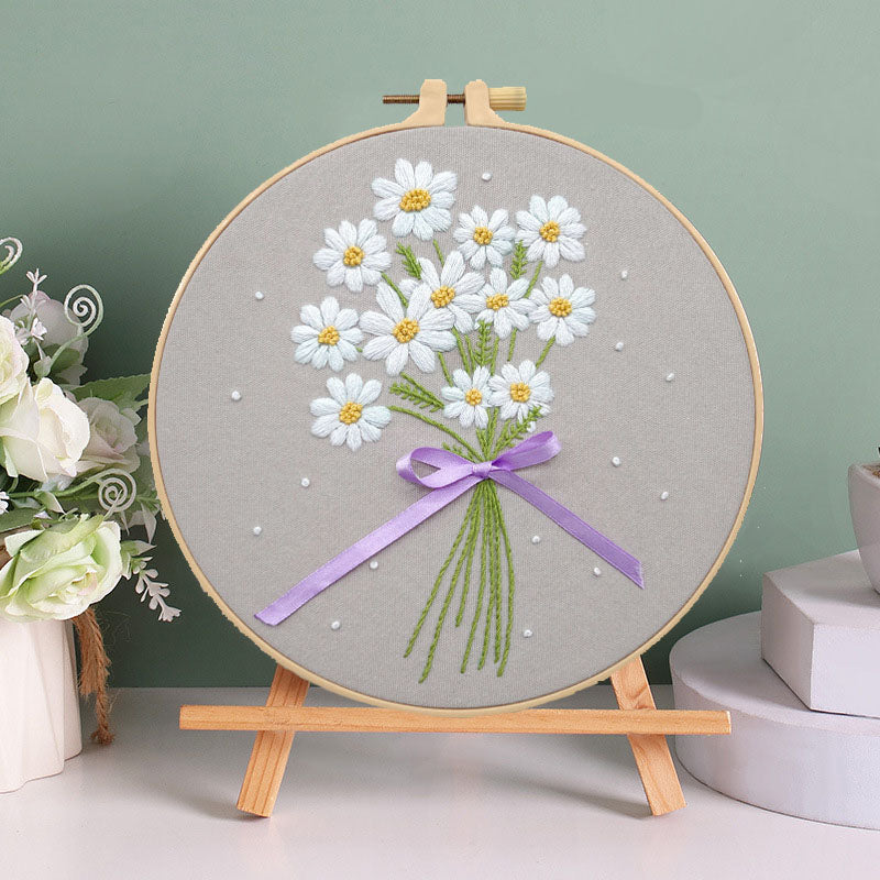 Daisy Dream Embroidery Kit