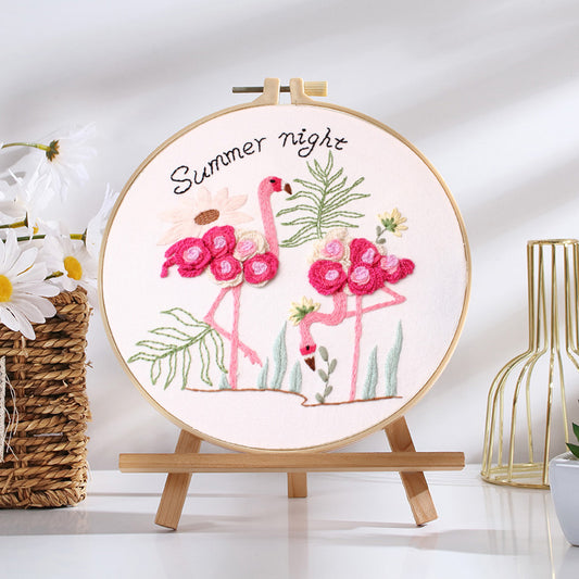 Flamingo Embroidery Kit: Craft Your Tropical-Inspired Masterpiece