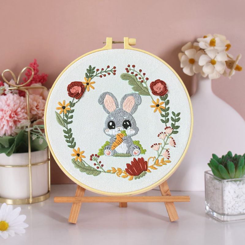 Woodland Critters And Autumn Embroidery Kit