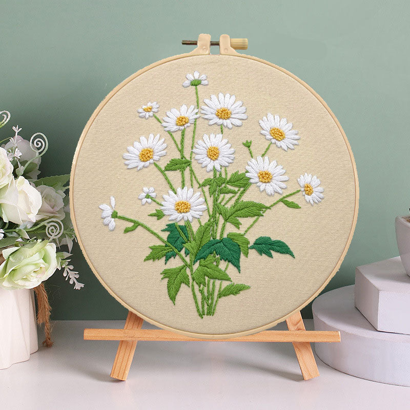 Daisy Dream Embroidery Kit