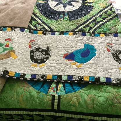 Weekend Chicken Table Runner Pattern Sewing Templates Set - With Instructions