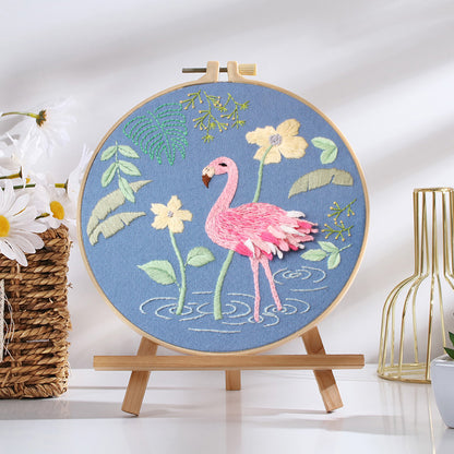Flamingo Embroidery Kit: Craft Your Tropical-Inspired Masterpiece