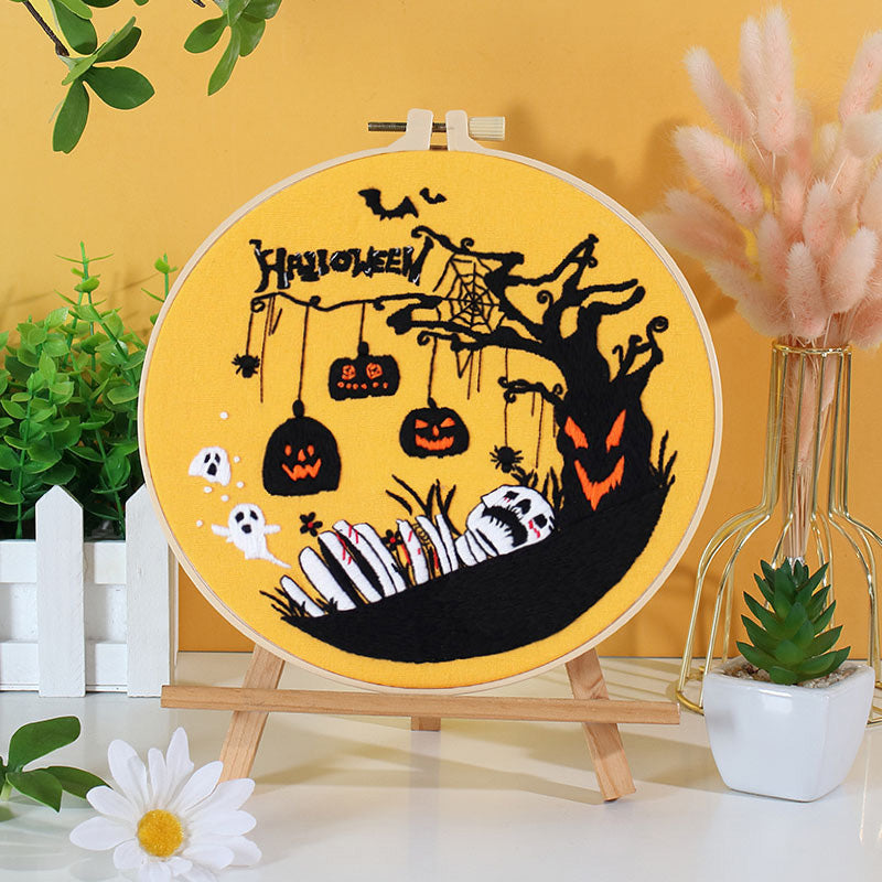 Halloween Delight Embroidery Kit: Create Spooky Masterpieces