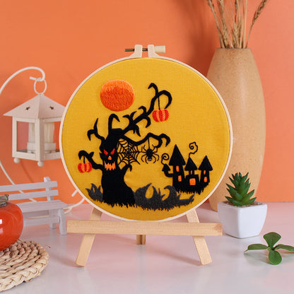 Spooky Halloween Embroidery Kit: Craft Your Spooky Masterpieces