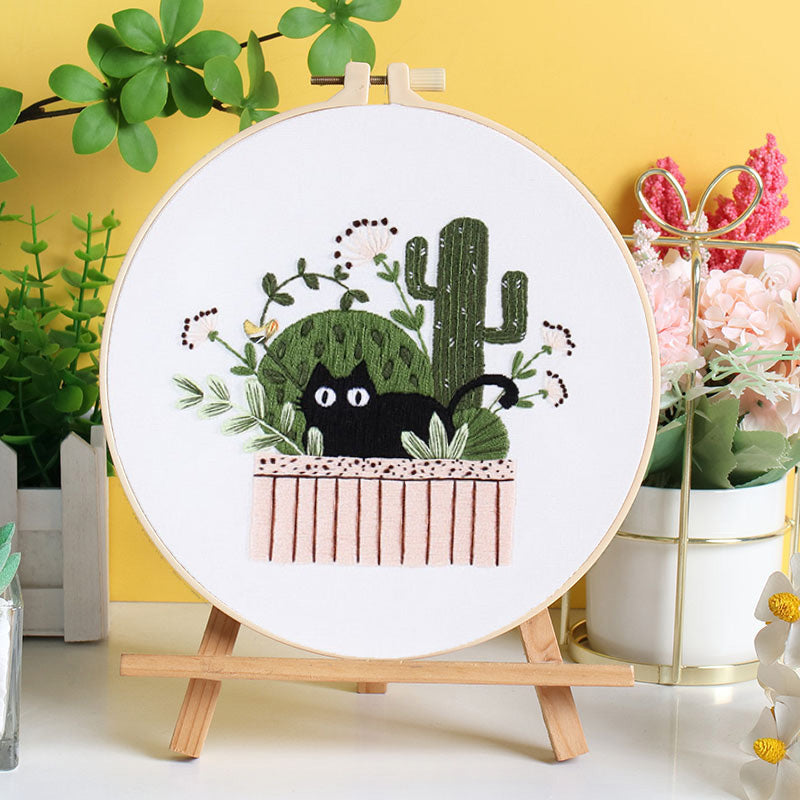 Holiday Cats Embroidery Kit for Beginners