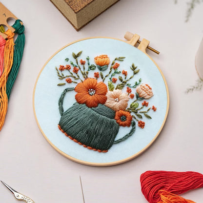 Rubbyoo Embroidery Kit - Tea Leaves