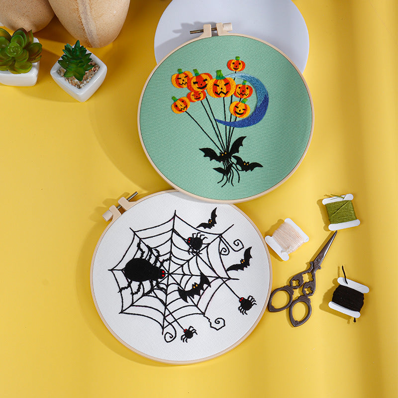 Spooky Halloween Embroidery Kit: Craft Your Spooky Masterpiece
