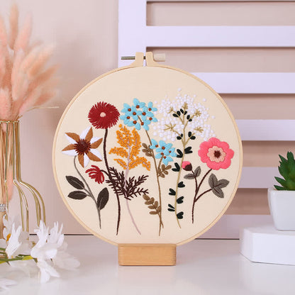 Rubbyoo Embroidery Kit - Floral Pattern