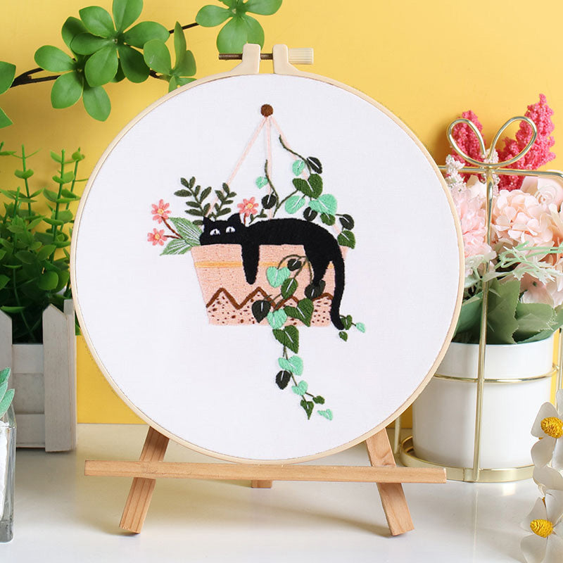 Holiday Cats Embroidery Kit for Beginners