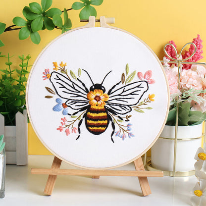 Buzzing Blooms Embroidery Kit: Craft Your Nature-Inspired Masterpiece
